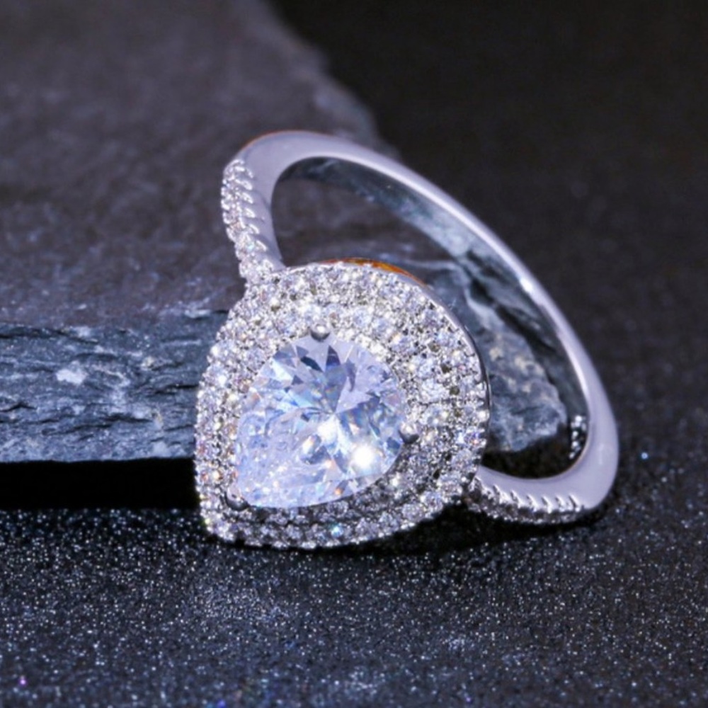 💍925 SILVER PEAR CUT TEARDROP DIAMOND HALO RING💍 - Picture 3 of 5